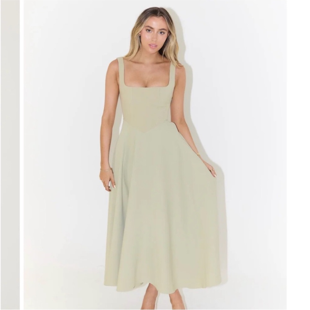 Sleeveless Square-Neck Midi Dress in Sage